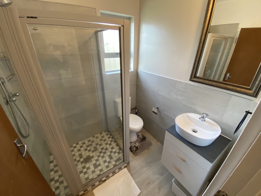 To Let 1 Bedroom Property for Rent in Plettenberg Bay Central Western Cape